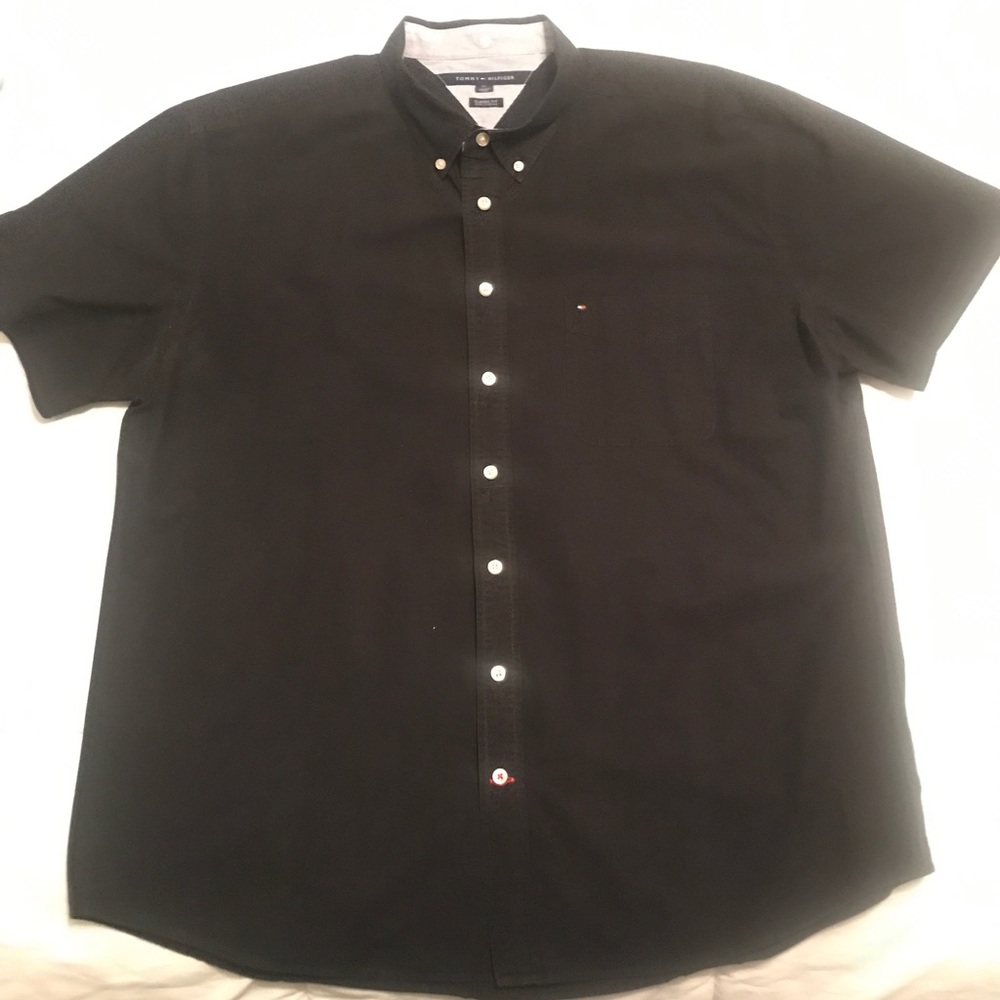 Tommy Hilfilger shirt